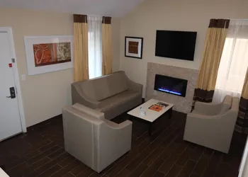 Hawthorn Suites by Wyndham Detroit Southfield hotel thumbnail 8