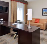 Hampton Inn & Suites California University-Pittsburgh hotel detail image 4