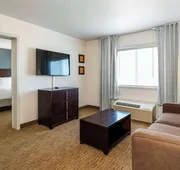 Comfort Inn And Suites hotel detail image 4