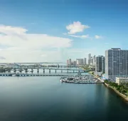 DoubleTree by Hilton Grand Hotel Biscayne Bay hotel detail image 5