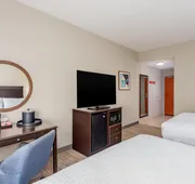 Hampton Inn & Suites Parkersburg Downtown hotel detail image 4