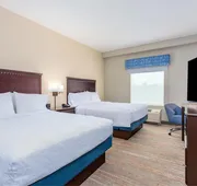 Hampton Inn & Suites Parkersburg Downtown hotel detail image 7