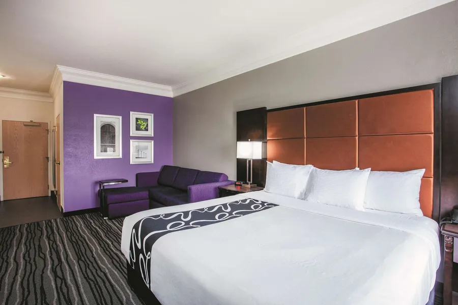 La Quinta Inn & Suites by Wyndham Dublin - Pleasanton hotel detail image 6