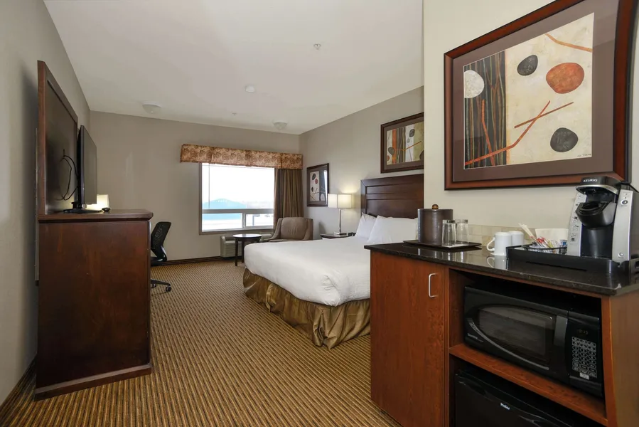 Coast Weyburn Hotel hotel detail image 6