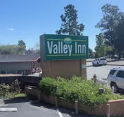 Valley Inn hotel detail image 3