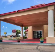 Red Roof Inn Dumas hotel detail image 7