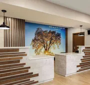 La Quinta Inn & Suites by Wyndham Santa Clarita - Valencia hotel detail image 4