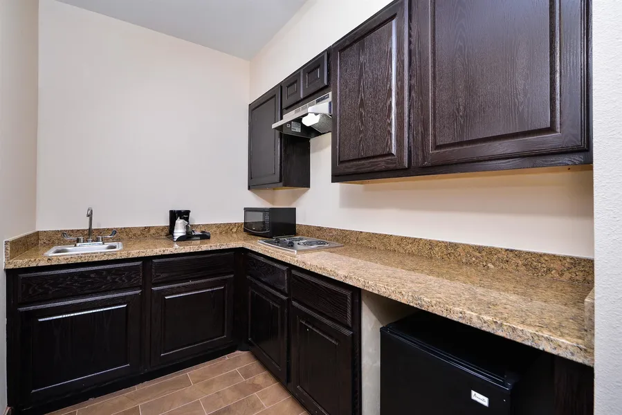 Americas Best Value Inn & Suites Cuero hotel detail image 6