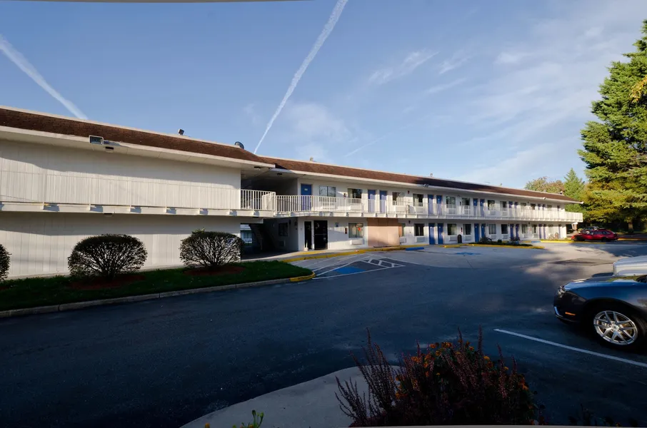 Motel 6 Camp Springs, DC - South Camp Springs hotel detail image 6