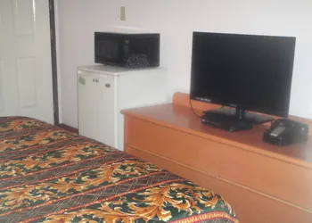 Harbor Inn hotel thumbnail 4