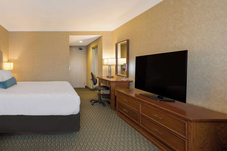 Best Western Voyageur Place Hotel hotel detail image 6