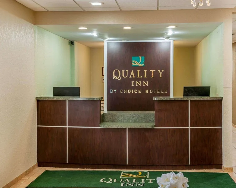 Quality Inn Huntingburg - Jasper hotel detail image 6