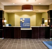 Holiday Inn Express & Suites Sikeston Southwest by IHG hotel detail image 3