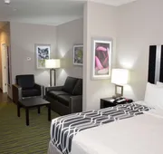 Best Western Plus Dilley Inn & Suites hotel detail image 7