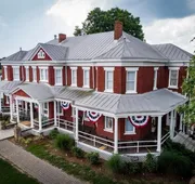 Grand Victorian Inn hotel detail image 3