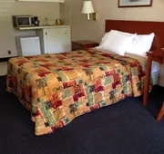 Knights Inn Elizabethtown hotel detail image 4