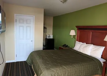 Benton Inn hotel thumbnail 8