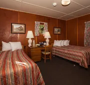 Rising Sun Motor Inn and Cabins - Inside the Park hotel detail image 5