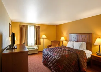 Rodeway Inn & Suites Phillipsburg hotel thumbnail 8