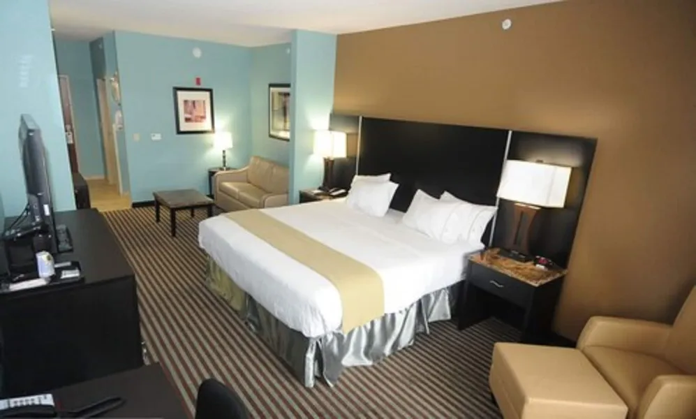 Holiday Inn Express Somerset by IHG hotel detail image 2