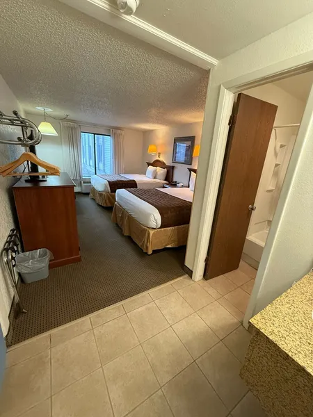 Richland Inn & Suites hotel detail image 6