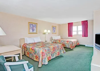 Days Inn by Wyndham Arlington/Washington DC hotel thumbnail 6
