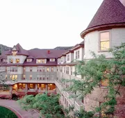 Cliff House at Pikes Peak hotel detail image 4
