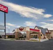 Red Roof Inn Lumberton hotel detail image 4
