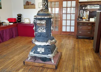 Walker River Lodge hotel thumbnail 7