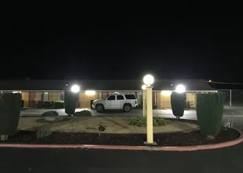 Hacienda Motel hotel thumbnail 5