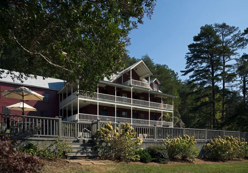 Glen-Ella Springs Hotel & Restaurant hotel detail image 6