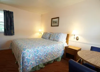 Clinton Motel hotel thumbnail 7