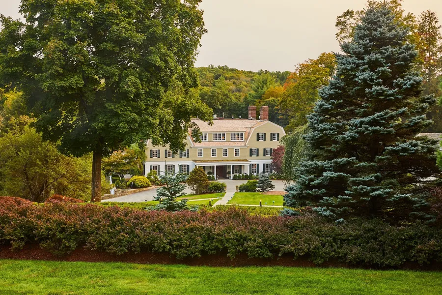 Mayflower Inn & Spa, Auberge Collection hotel detail image 2