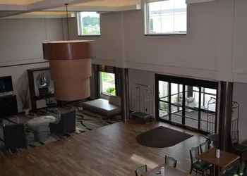 Baymont by Wyndham Bellevue hotel thumbnail 2