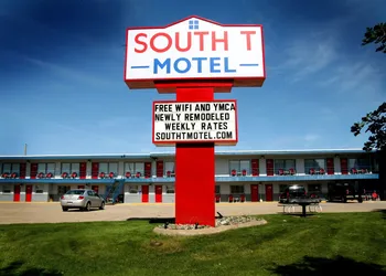 South T Motel hotel thumbnail 4