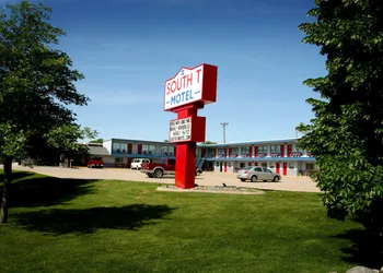 South T Motel hotel thumbnail 5