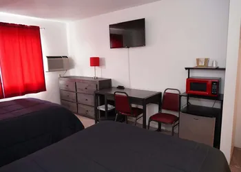 Model Towne Inn hotel thumbnail 7