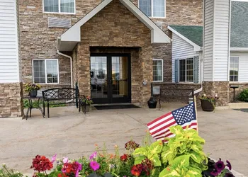 Savanna Inn & Suites hotel thumbnail 2