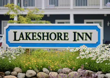 Empire Lakeshore Inn hotel thumbnail 7