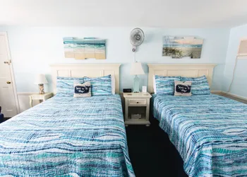A Beach Breeze Inn hotel thumbnail 4