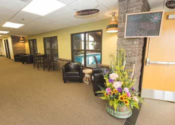 Riverside Inn hotel thumbnail 5