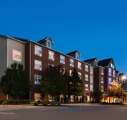 Holiday Inn Express St. Louis West - O'Fallon by IHG hotel detail image 3