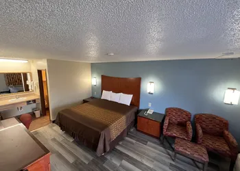 Briarwood Inn hotel thumbnail 8