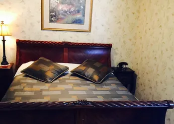 Afton House Inn hotel thumbnail 6