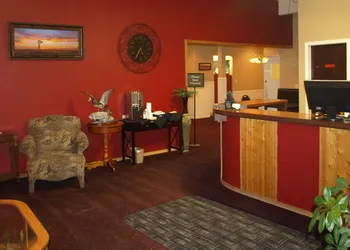 Yellowstone River Inn hotel thumbnail 2