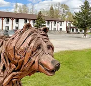 Beartooth Hideaway Inn and Cabins hotel detail image 4