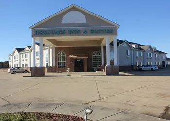 Heritage Inn & Suites hotel thumbnail 7