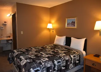 Country Inn hotel thumbnail 6