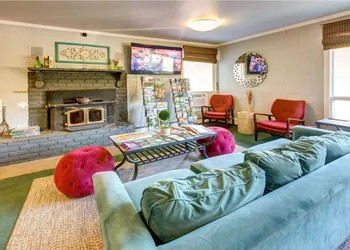 Margaretville Motel hotel thumbnail 2