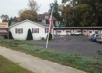 Riverside Motel hotel thumbnail 2